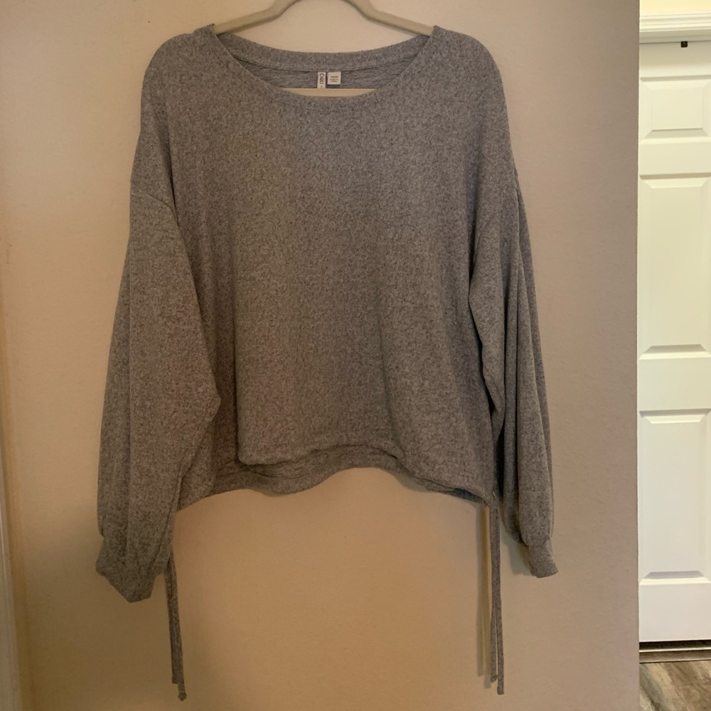 Cropped Gray Sweater